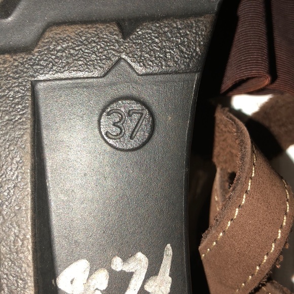 NAOT sandals - Picture 7 of 7